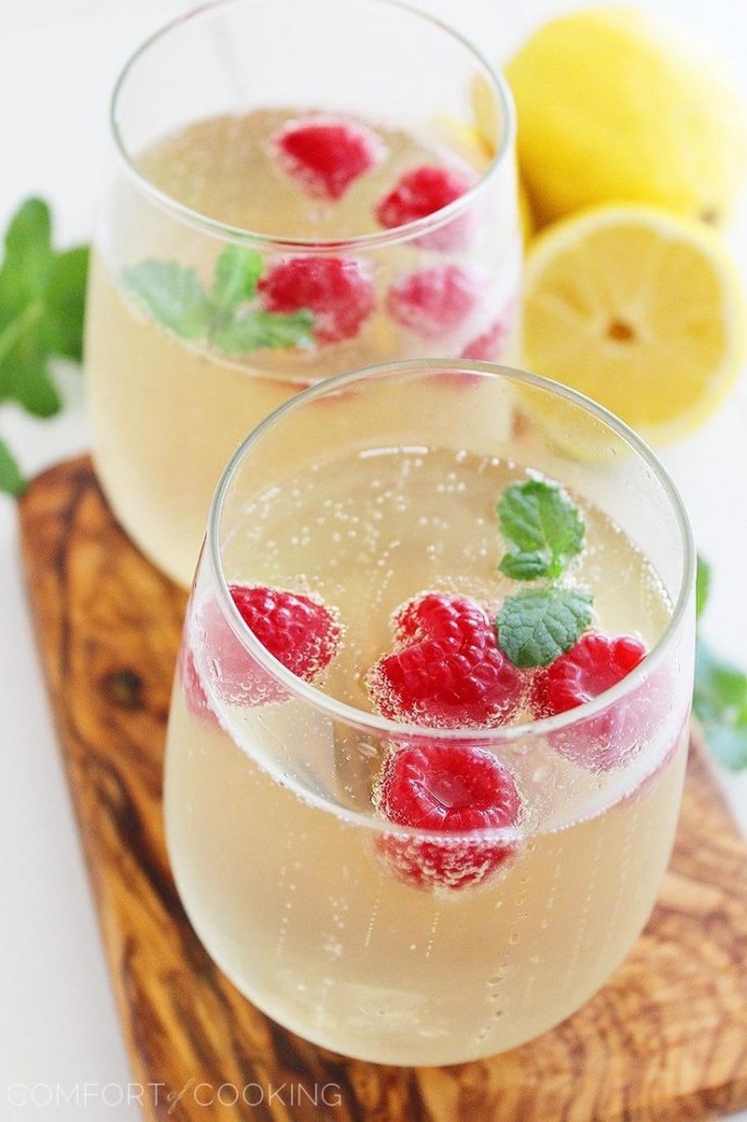 limoncello & prosecco raspberry cocktail