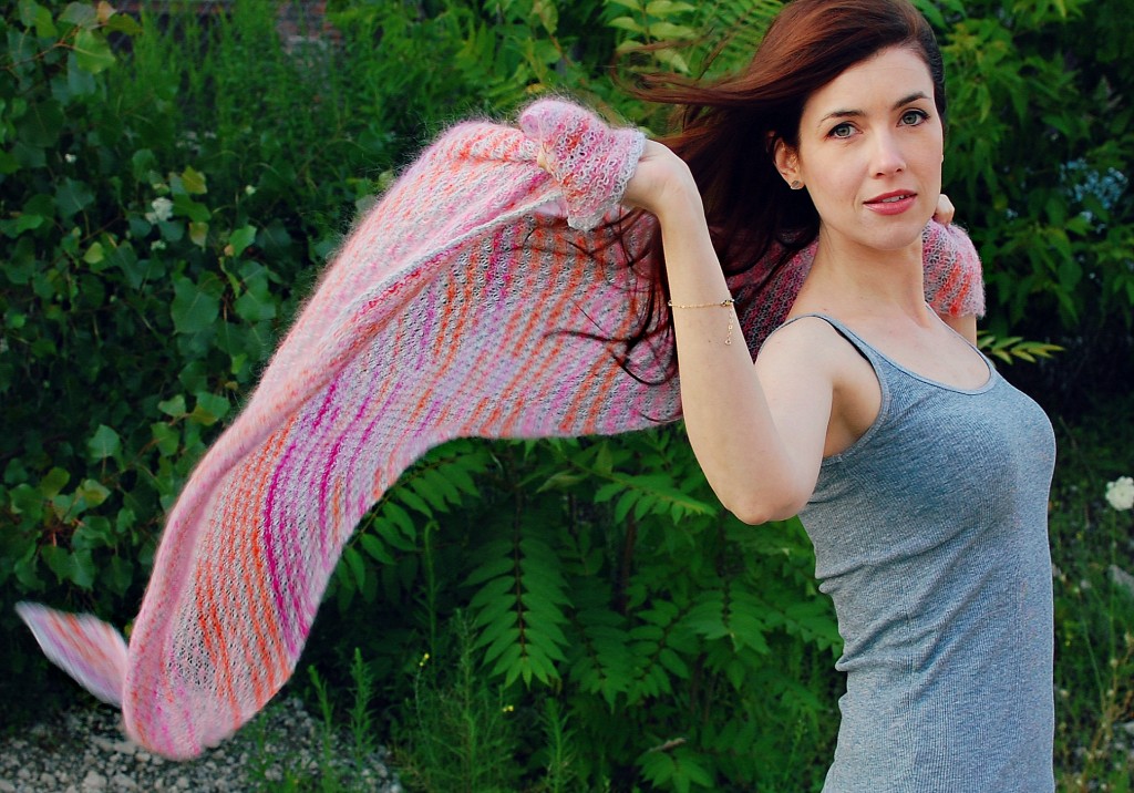 Sunset Shawl| knittedbliss.com