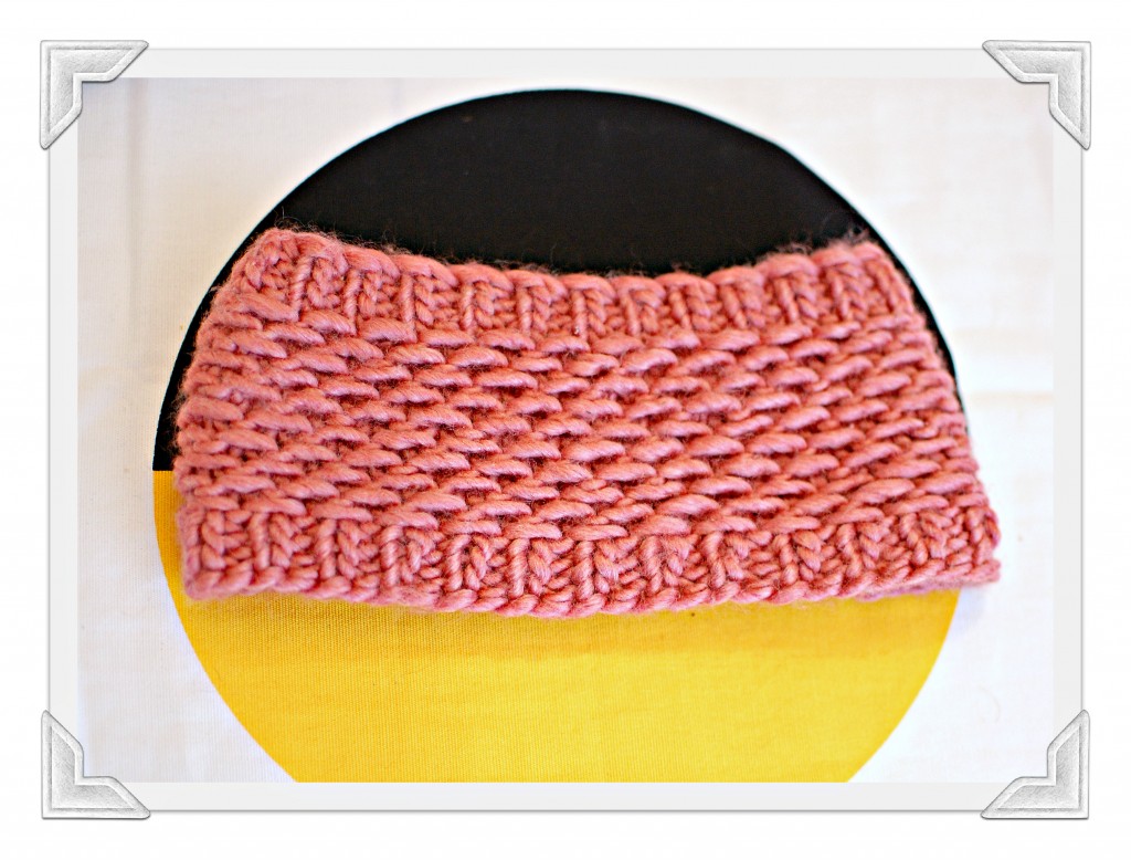 Toddler Honey Cowl | knittedbliss.com