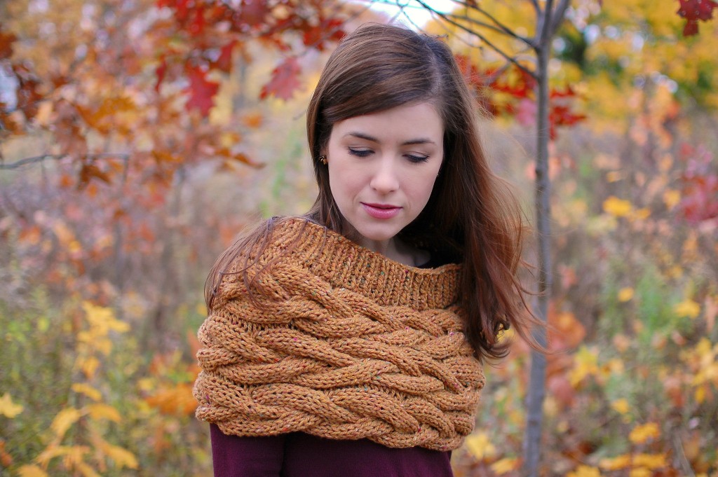 Shaw Hill Cowl | knittedbliss.com