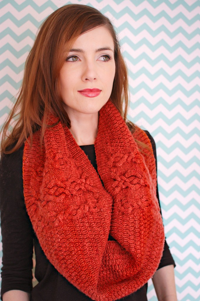 Pattern: Hyperballad Cowl | knittedbliss.com