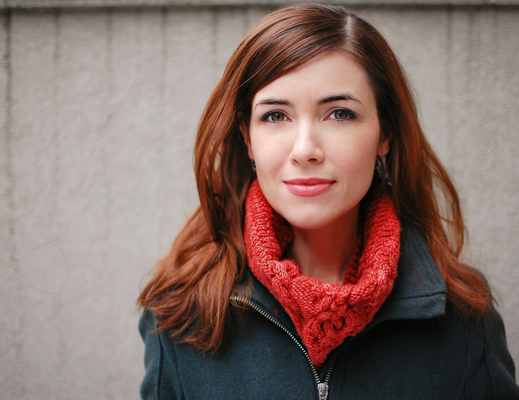 Pattern: Hyperballad Cowl | knittedbliss.com