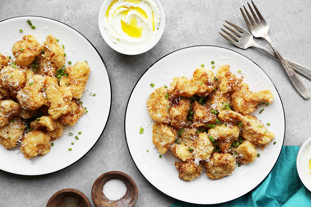 Pin Ups and Link Love: Fried Cauliflower and Feta| knittedbliss.com