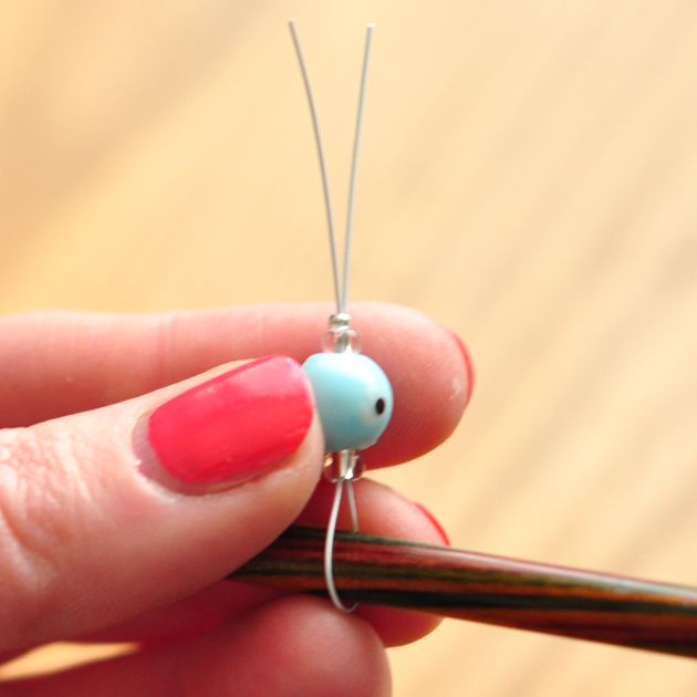 Pin Ups and Link Love: DIY Stitch Markers| knittedbliss.com