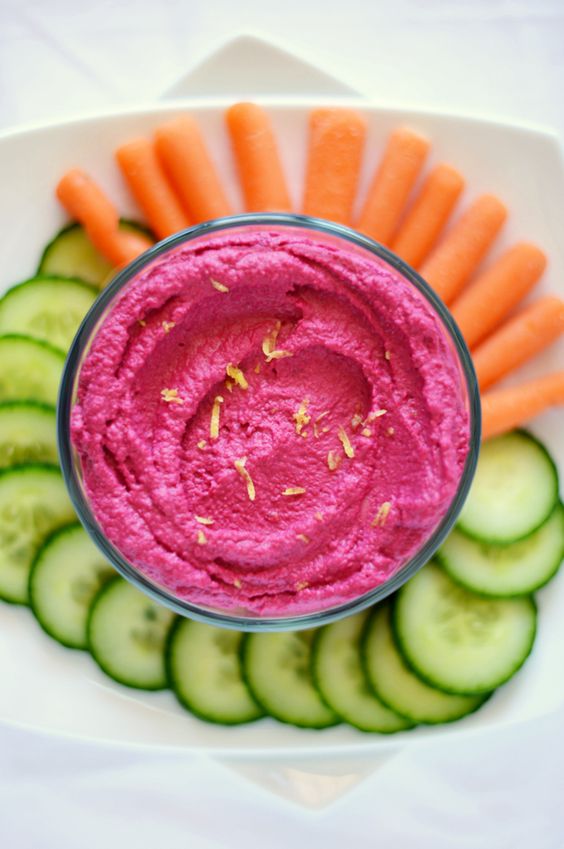 Pin Ups and Link Love: Roasted Beet Hummus | knittedbliss.com