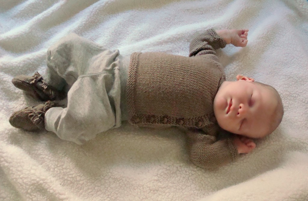 Bear Sweater and Moccasins |knittedbliss.com