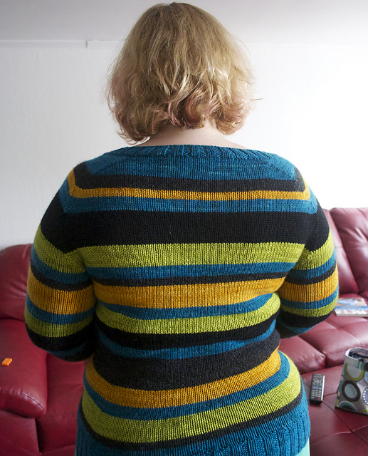 Modification Monday: Painted Canvas | knittedbliss.com