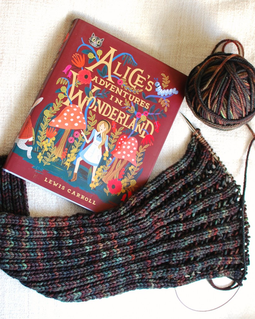 Arika Cowl | knittedbliss.com