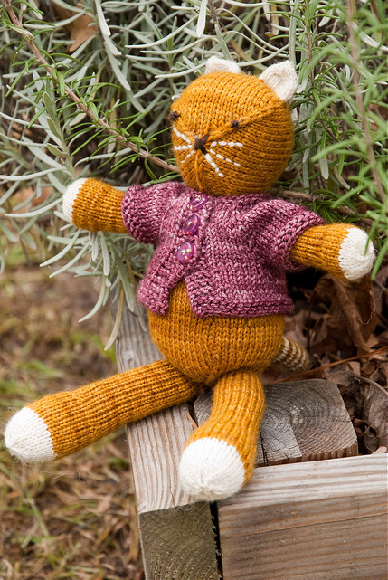Modification Monday: Kitty | knittedbliss.com