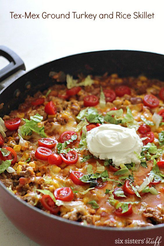 Pin Ups and Link Love: Tex MEx Turkey Skillet | knittedbliss.com