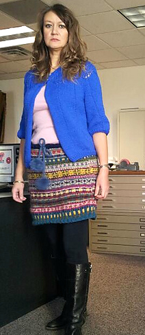 Modification Monday: Stashbuster Fair Isle Skirt | knittedbliss.com