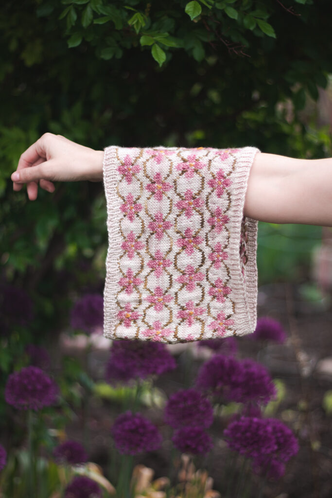 Orwell's Garden Cowl 